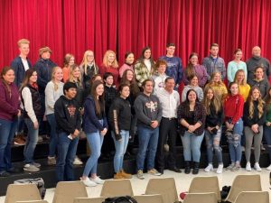 Senator Barrasso with Worland High School Students