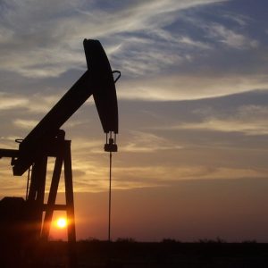 Oil-Rig-Texas-Public-Domain