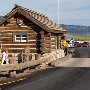Yellowstone Entrance 2